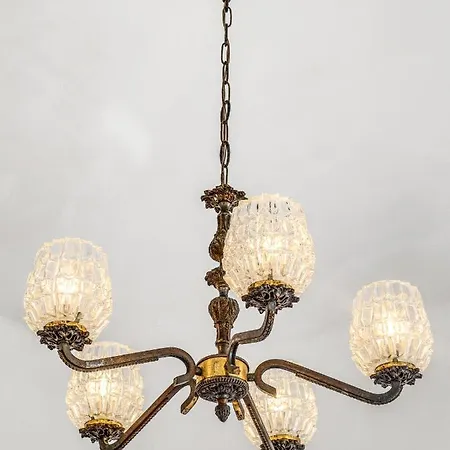 Typical House Daire *