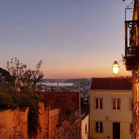 아파트 Typical House *