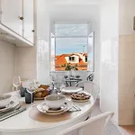 شقة Typical House